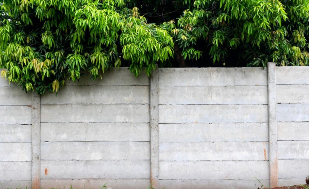 How to Choose Concrete Sleepers for a Retaining Wall