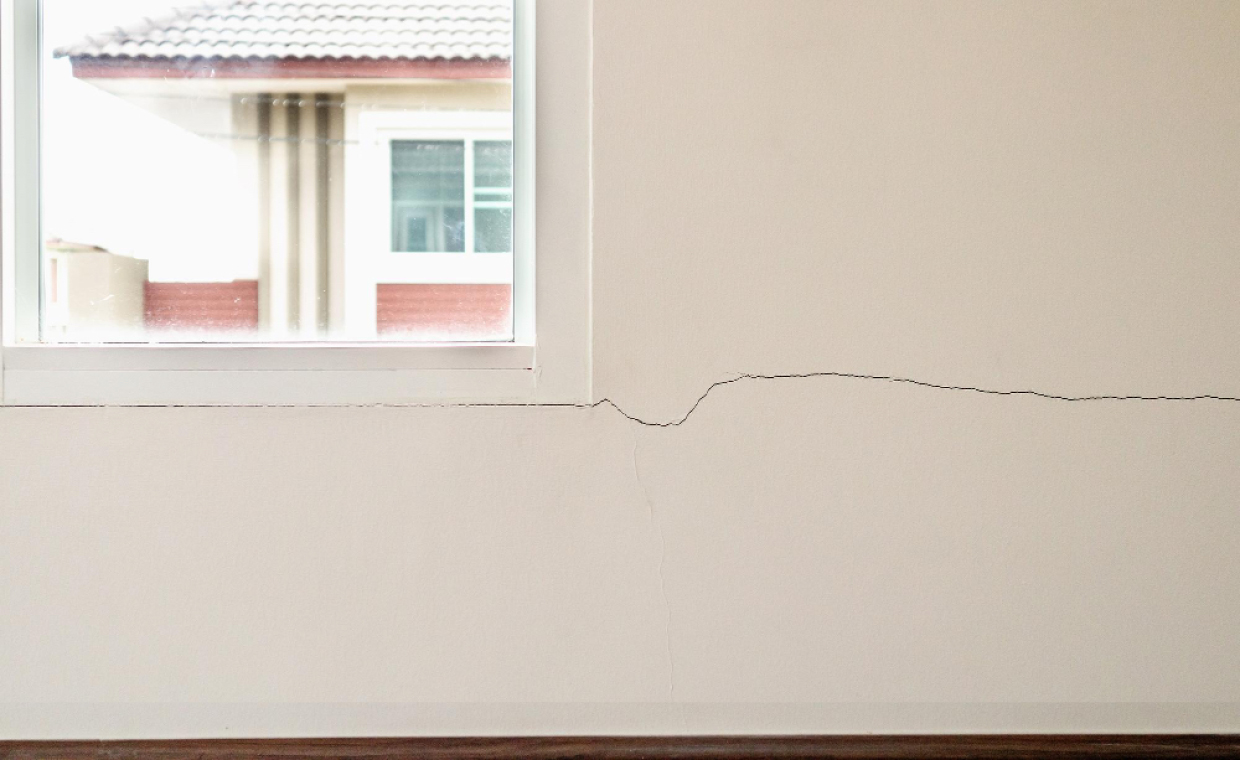 Causes of Cracks in House Walls